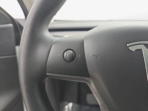 Used 2020 Tesla Model Y Long Range AWD/4WD image 14