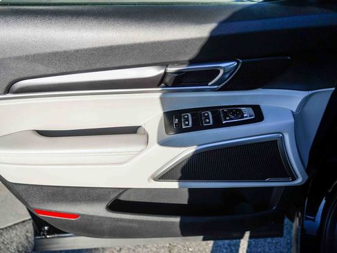 Used 2023 Kia Telluride S image 20