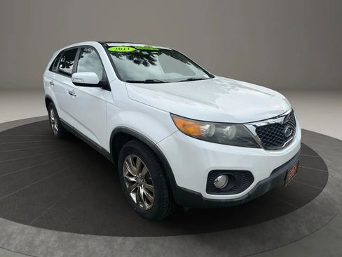 Used 2011 Kia Sorento EX w/ Premium Pkg image 9