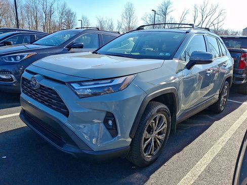 Certified 2023 Toyota RAV4 XLE Premium image 2