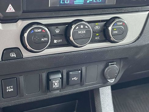 Used 2023 Toyota Tacoma SR5 RWD image 18