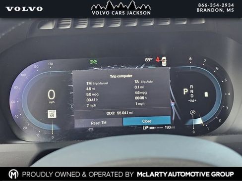 Used 2023 Volvo XC90 B6 Plus w/ Protection Package Premier image 12