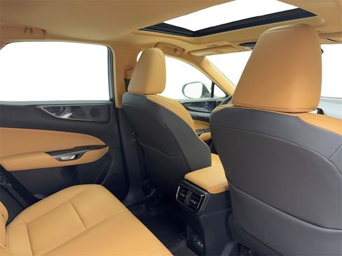 Used 2025 Lexus NX 250 FWD w/ Premium Package image 50