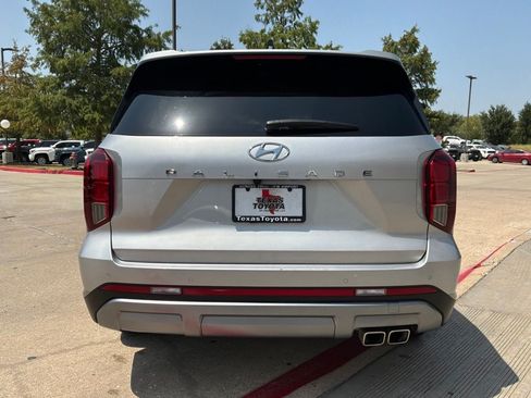 Used 2025 Hyundai Palisade SEL FWD image 7