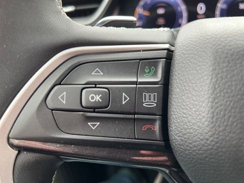 Certified 2023 Jeep Grand Cherokee Altitude image 22