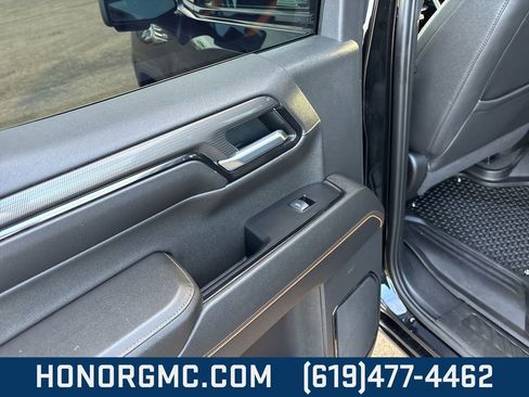 Used 2022 GMC Sierra 1500 AT4 image 22