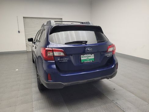 Used 2015 Subaru Outback 3.6R Limited image 6