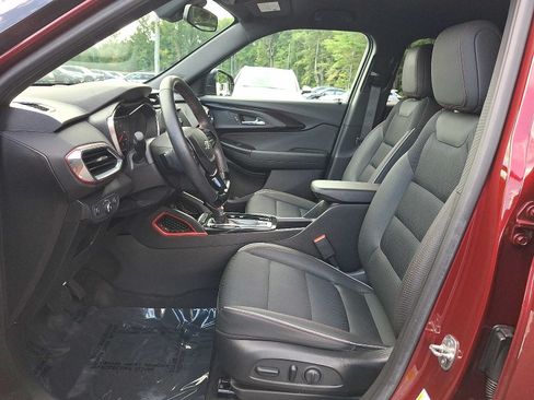 Used 2022 Chevrolet TrailBlazer RS AWD/4WD image 13