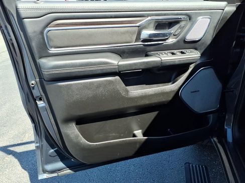 Used 2026 RAM 1500 Laramie AWD/4WD image 15