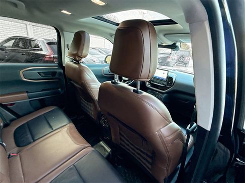 Used 2022 Ford Bronco Sport Badlands w/ Premium Package image 29