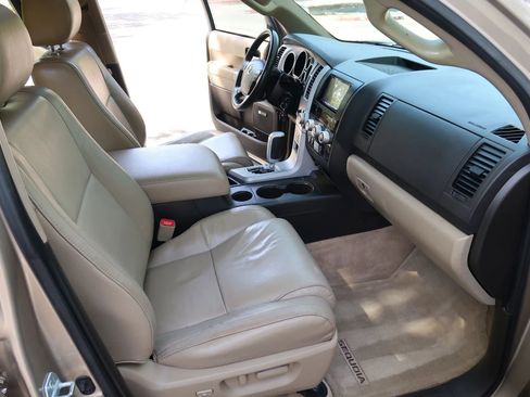 Used 2008 Toyota Sequoia Limited image 26