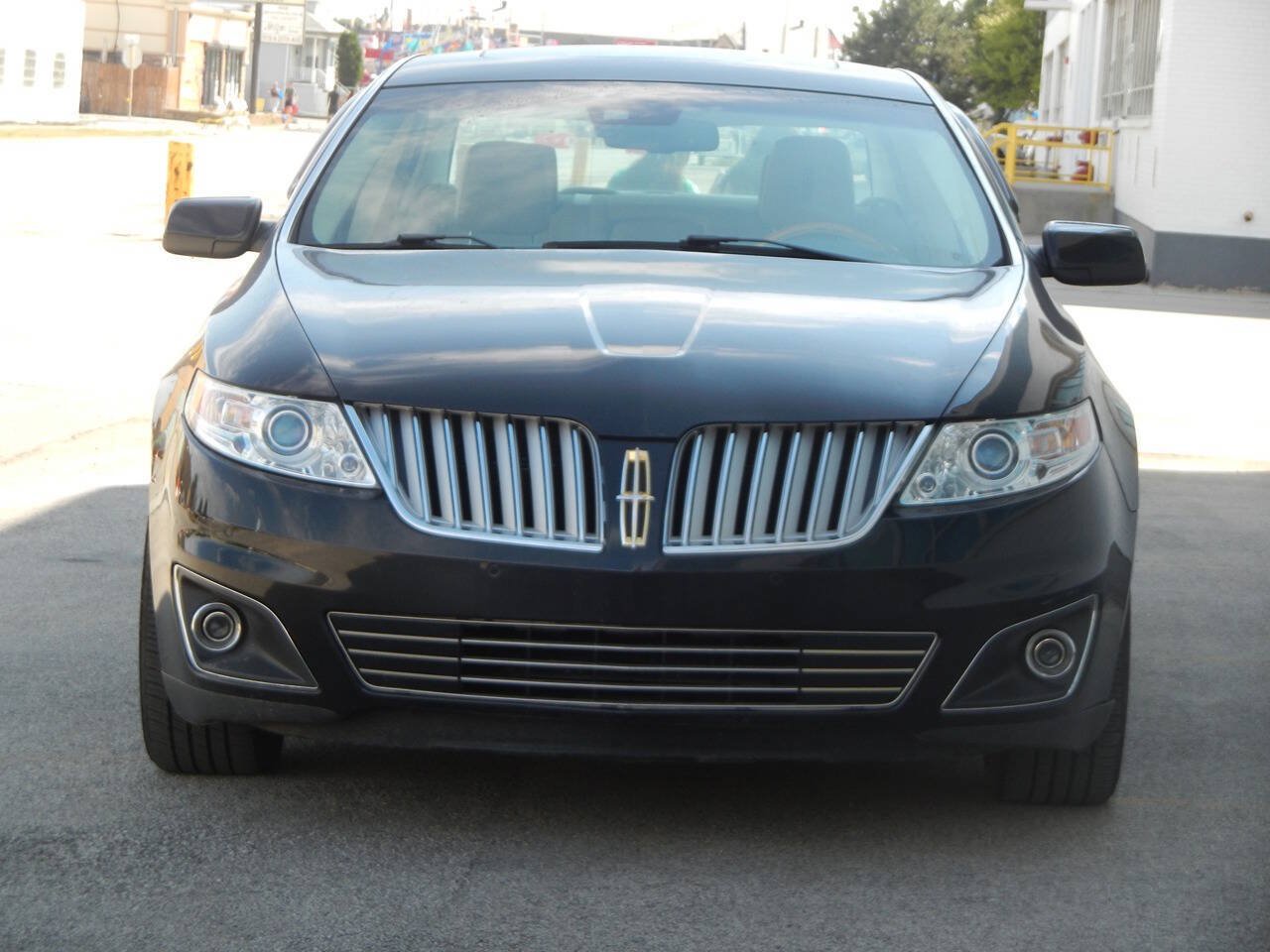 Used 2011 Lincoln MKS AWD w/ 102A Rapid Spec Order Code image 9