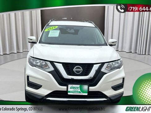 Used 2019 Nissan Rogue SV w/ Premium Package image 7