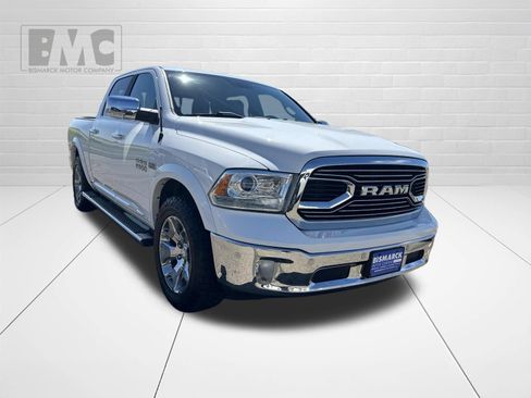 Used 2017 RAM 1500 Limited AWD/4WD image 2