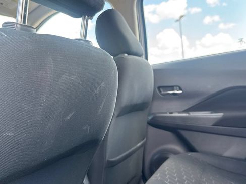 Used 2023 Nissan Kicks SV FWD image 35