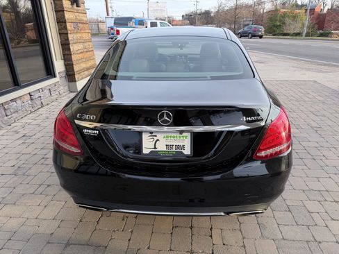 Used 2015 Mercedes-Benz C 300 4MATIC Sedan image 19
