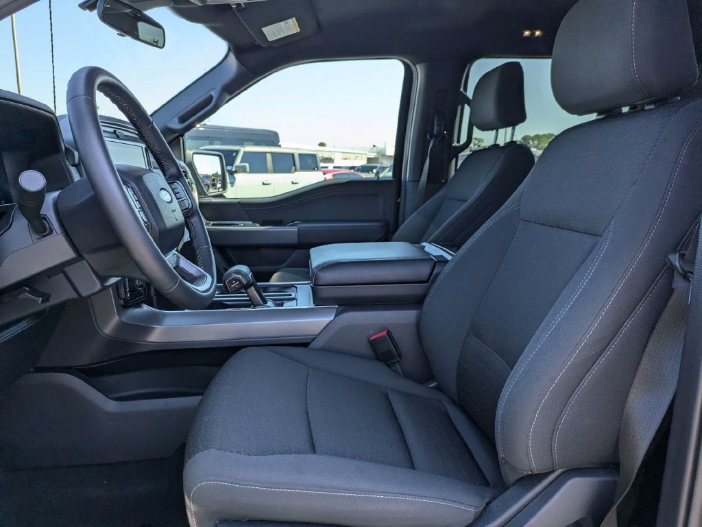 Certified 2026 Ford F150 XLT w/ Mobile Office Package AWD/4WD image 20