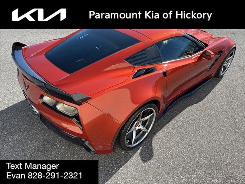 Used 2016 Chevrolet Corvette Z06 w/ 2LZ Preferred Equipment Group image 12