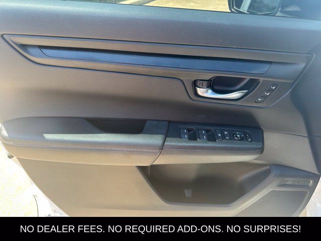 Used 2025 Honda CR-V Sport-L image 11