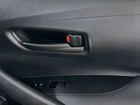 Used 2026 Toyota Corolla LE FWD image 30