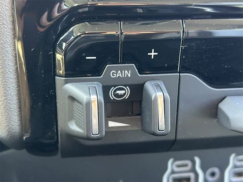 Used 2025 RAM 1500 Laramie w/ Laramie Southwest Edition image 35