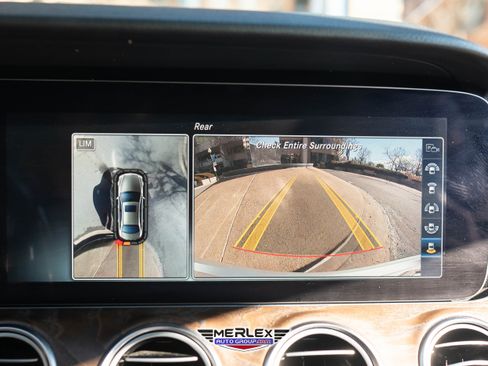 Used 2017 Mercedes-Benz E 300 image 33