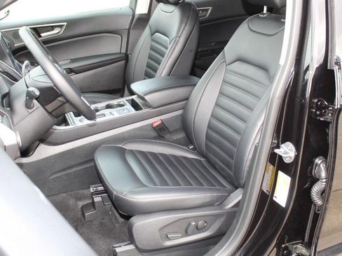 Used 2024 Ford Edge SEL image 18