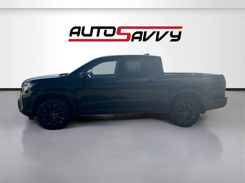 Used 2023 Honda Ridgeline Sport image 4