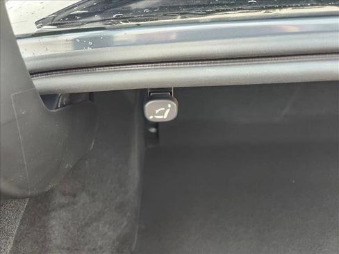 New 2026 MAZDA MAZDA3 Carbon image 28