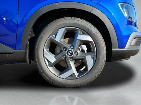 New 2026 Hyundai Venue SEL FWD image 10
