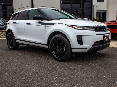 Used 2023 Land Rover Range Rover Evoque S AWD/4WD image 3
