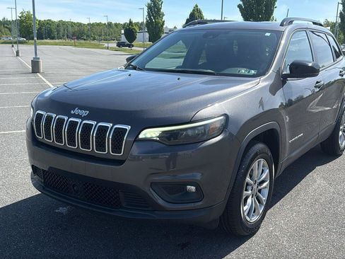 Used 2022 Jeep Cherokee Latitude Lux w/ Sun & Sound Group AWD/4WD image 14