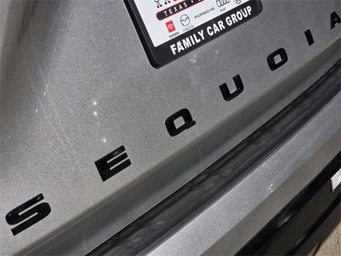 Certified 2025 Toyota Sequoia Platinum image 7