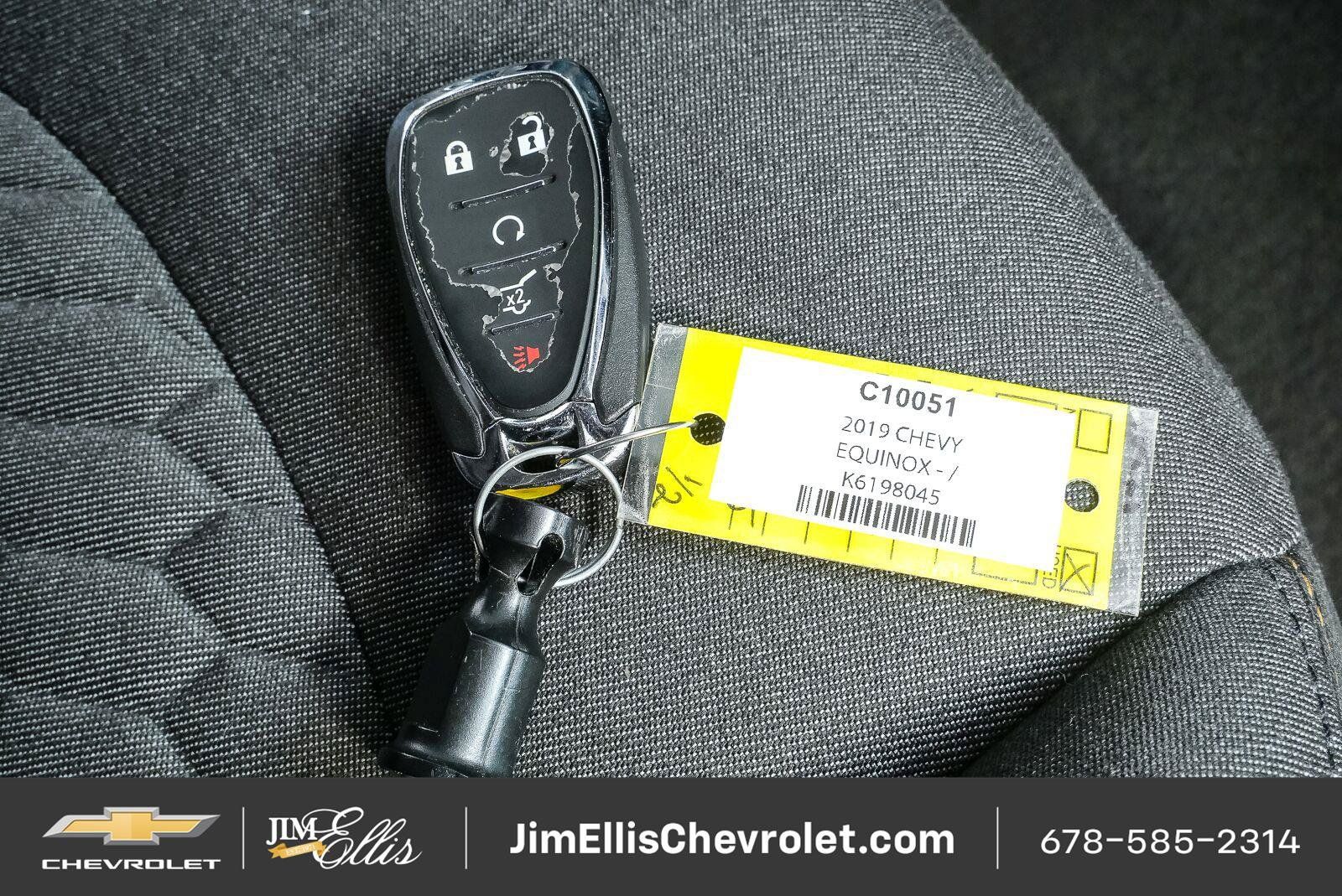 Used 2019 Chevrolet Equinox LT FWD image 39