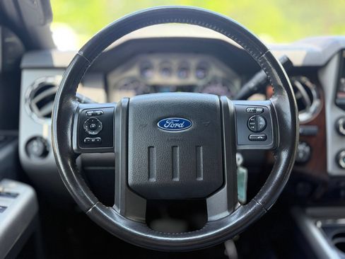 Used 2016 Ford F250 Lariat w/ Chrome Package AWD/4WD image 25