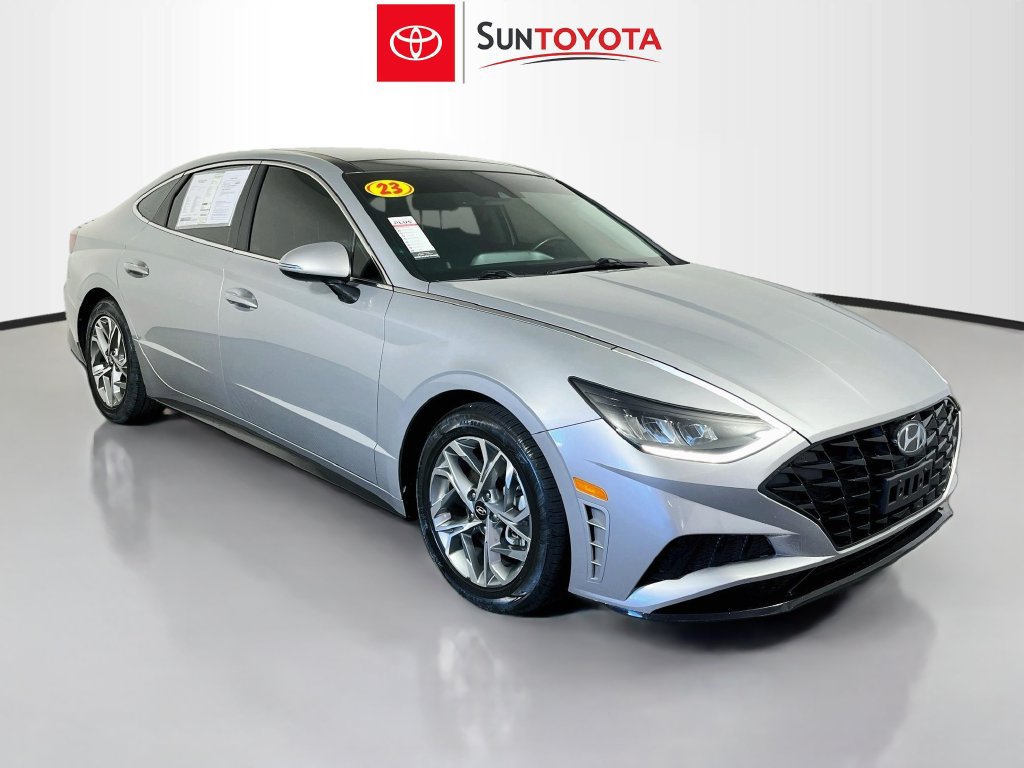 Used 2023 Hyundai Sonata SEL w/ Convenience Package FWD image 1