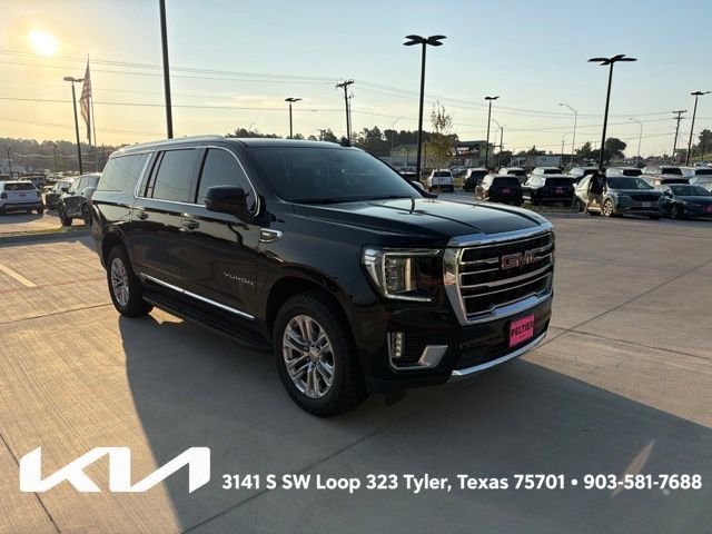 Used 2023 GMC Yukon XL SLT w/ SLT Luxury Package AWD/4WD image 1