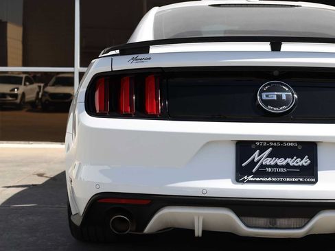 Used 2016 Ford Mustang GT Premium w/ Equipment Group 401A RWD image 44