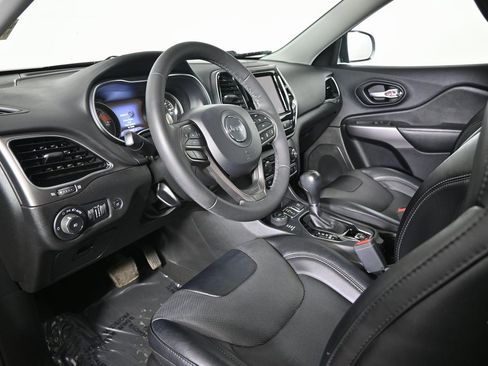 Used 2022 Jeep Cherokee Limited image 23