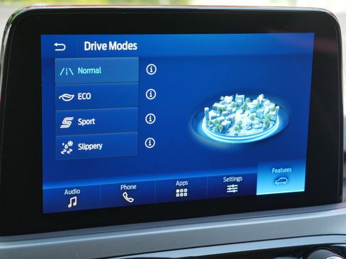 Certified 2024 Ford Escape Active AWD/4WD image 11