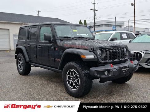 Used 2024 Jeep Wrangler Unlimited Rubicon image 2