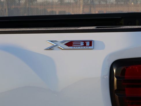 Used 2025 GMC Sierra 2500 SLT w/ Texas SLT Premium Package image 12