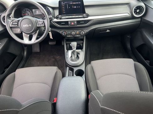 Certified 2023 Kia Forte LXS image 17