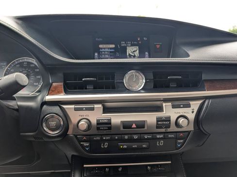 Used 2017 Lexus ES 350 FWD image 19