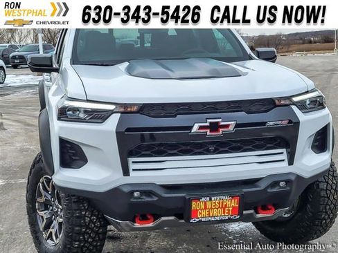 New 2025 Chevrolet Colorado ZR2 w/ Technology Package image 4