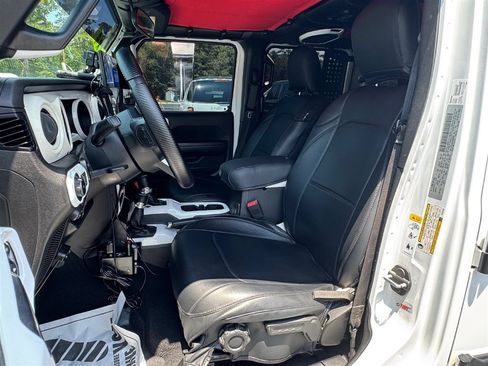 Used 2019 Jeep Wrangler Unlimited Sport S AWD/4WD image 20
