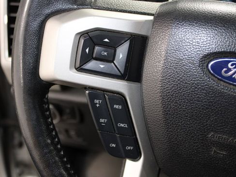 Used 2018 Ford F150 Lariat image 22