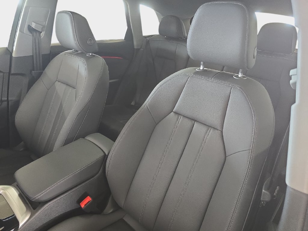 New 2026 Audi Q5 2.0T AWD/4WD image 8