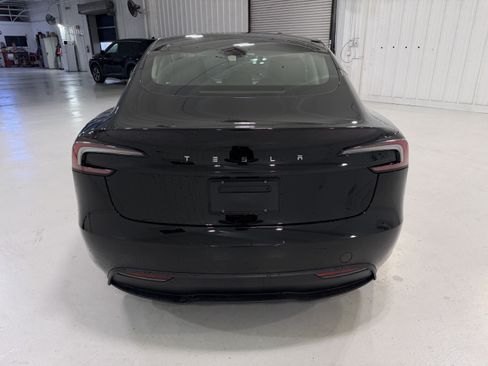 Used 2025 Tesla Model 3 Long Range RWD image 4