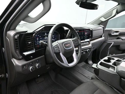 Used 2025 GMC Sierra 1500 Elevation AWD/4WD image 13